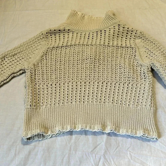 Joie cream color crop pullover sweater v neck size medium - Picture 6 of 7
